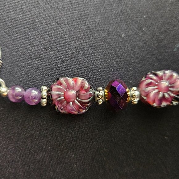 Hand Crafted Carved Amethyst Fluorite Necklace and Bracelet Ensemble - Picture 11 of 12